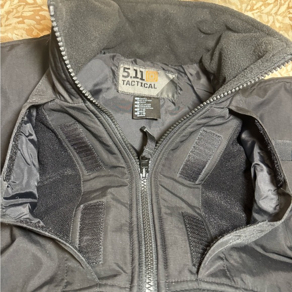 5.11 Men’s Tactical Fleece Jacket Black Size Small - Picture 10 of 11